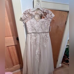 Girls Ivory White Formal Gown